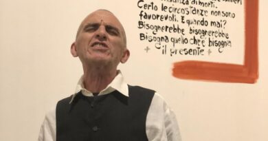 Dopo i CCCP e prima del ritorno dei CSI: Ferretti in tour solista