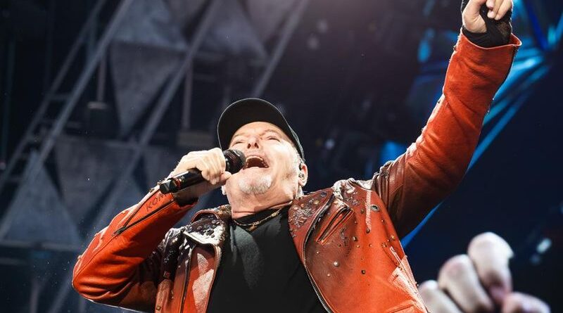 Vasco spiega che cosa sia il rock per lui Vasco spiega che cosa sia il rock per lui