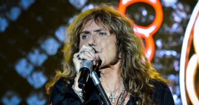 David Coverdale annuncia il suo ritiro